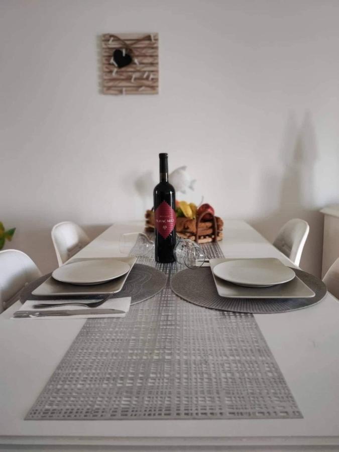 Apartman Joy Rijeka Bagian luar foto